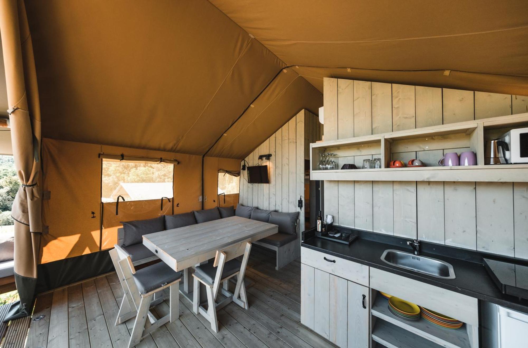 Hotel Glamping Le Tegole Riparbella Exterior foto