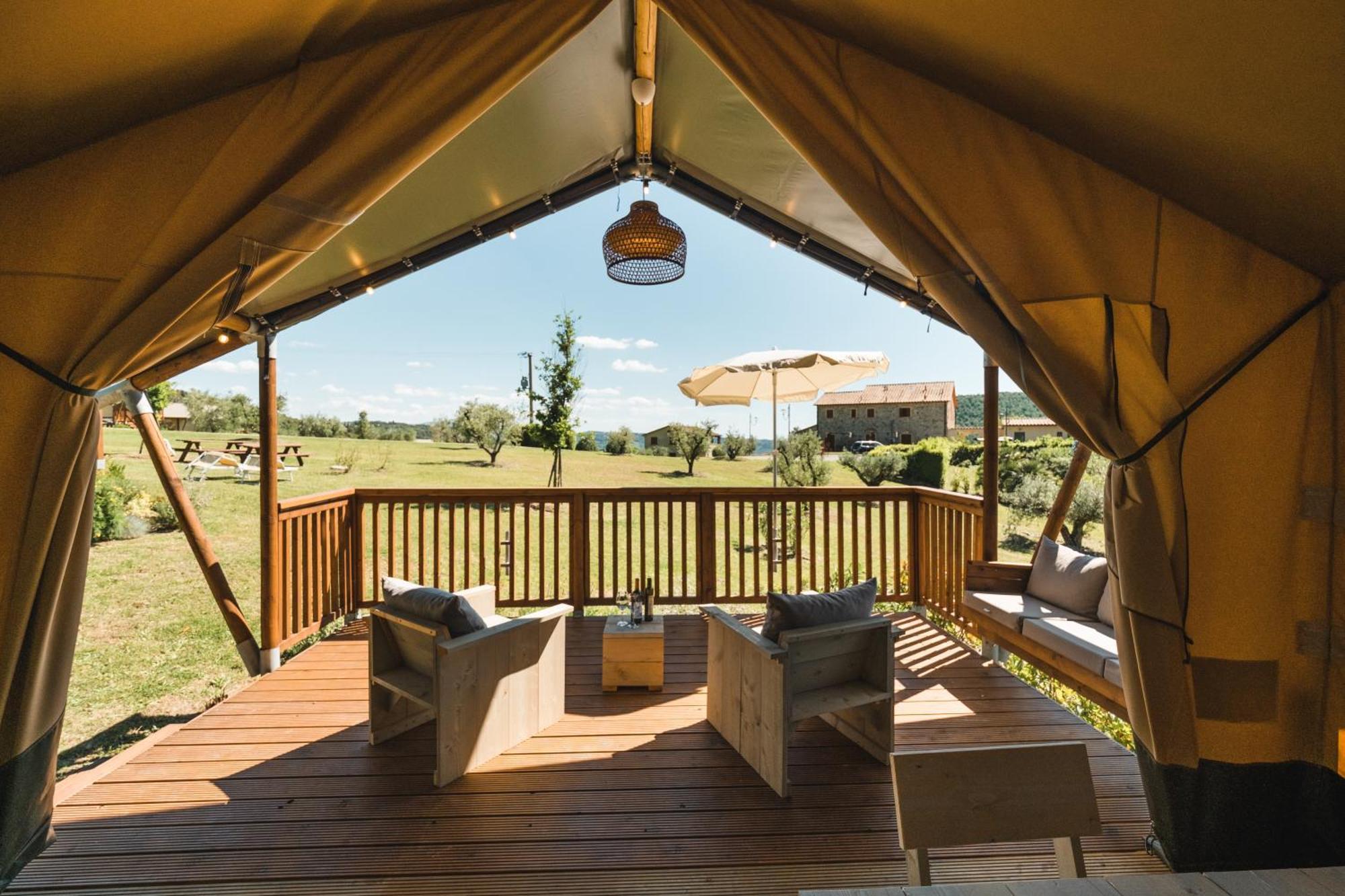 Hotel Glamping Le Tegole Riparbella Exterior foto